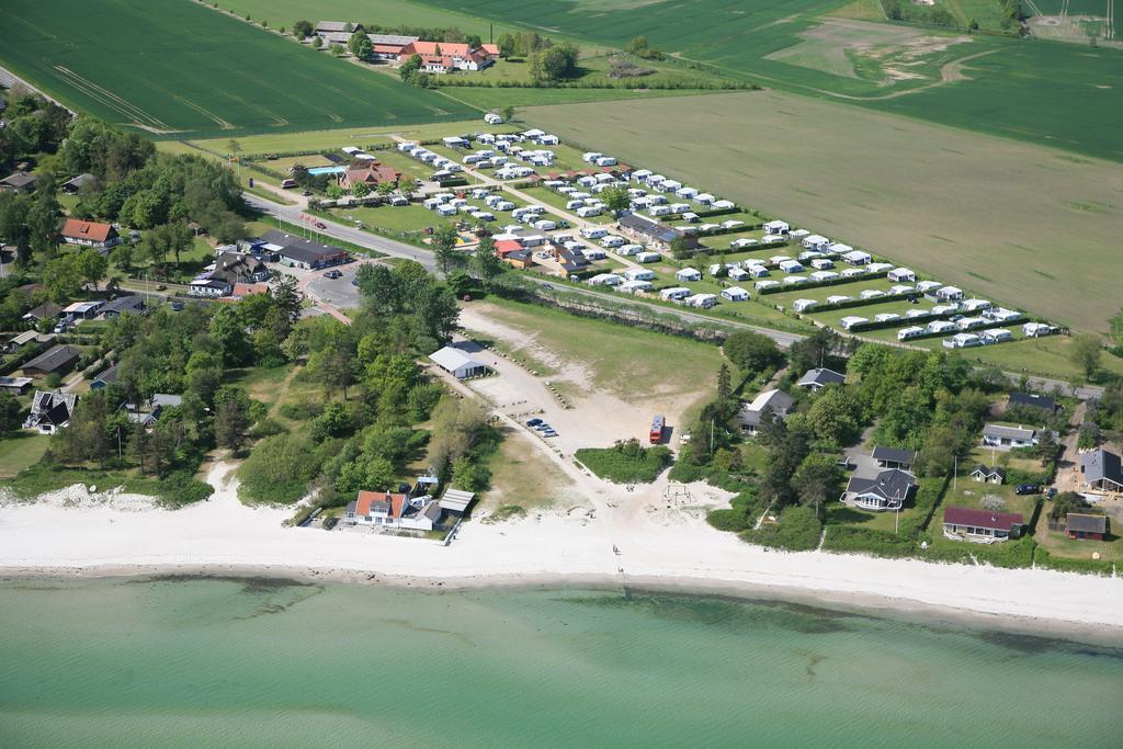 Saksild Strand Camping & Cottages Odder Bagian luar foto